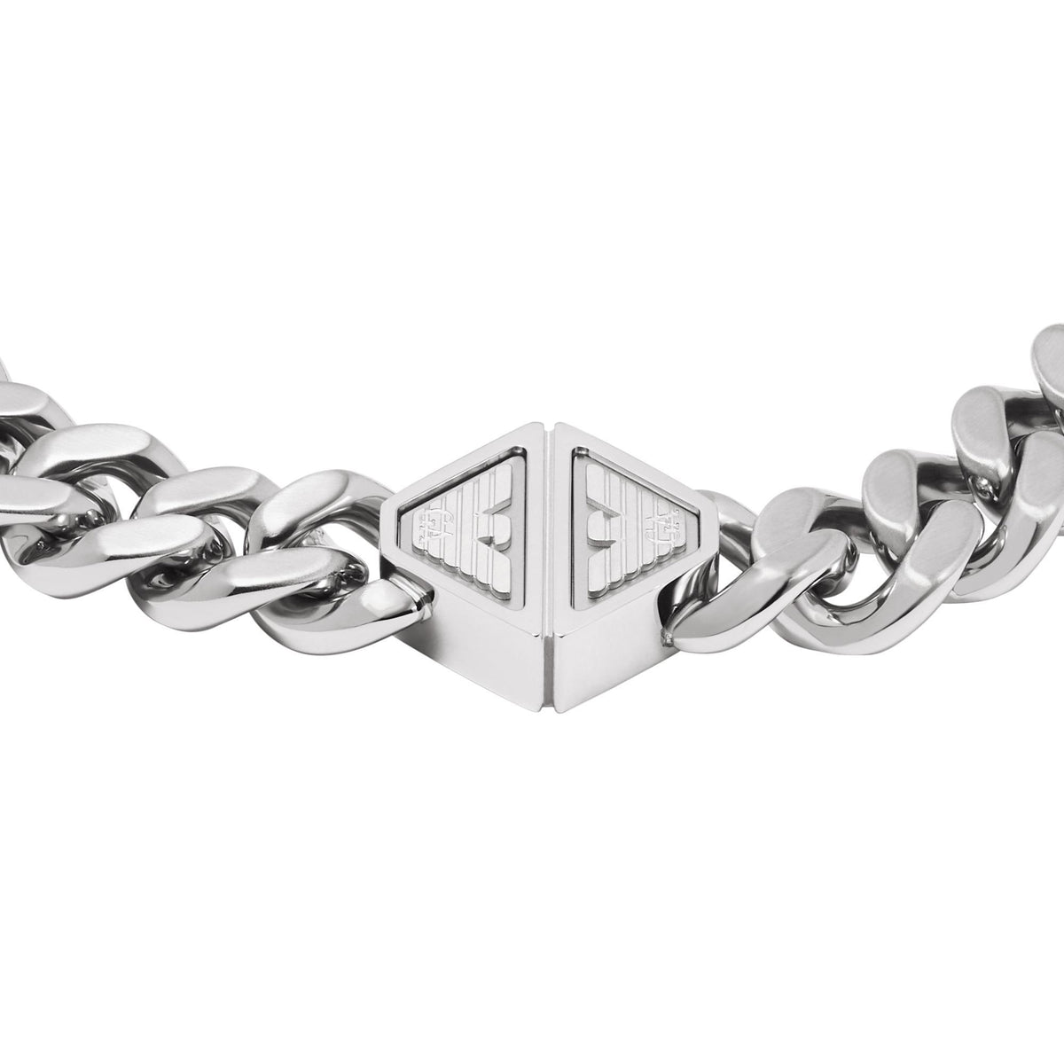 Stainless steel chain bracelet with faceted geometric logo clasp