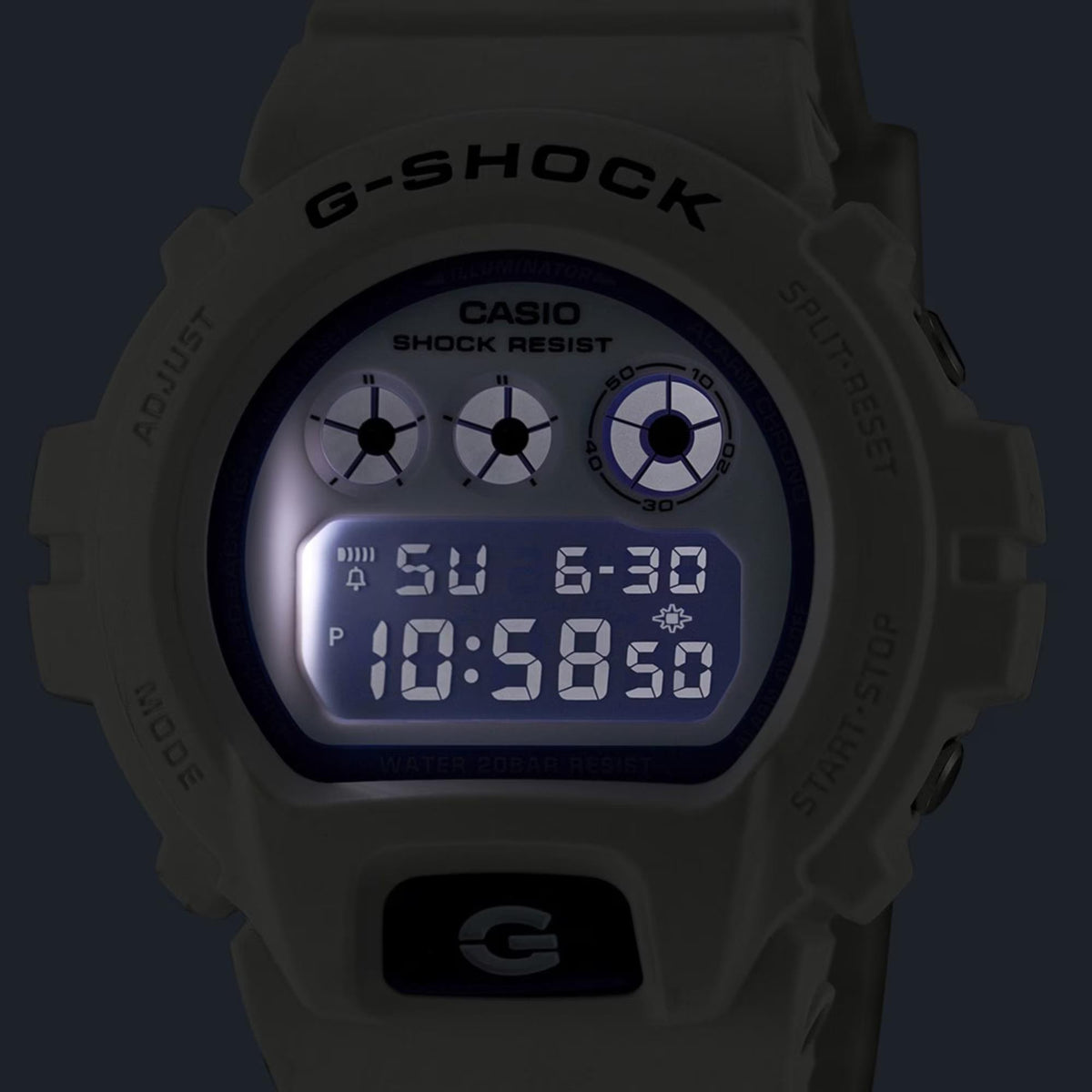 Casio G-Shock DW-6900HDS-7ER digital display and triple graph subdial white LED backlight detail