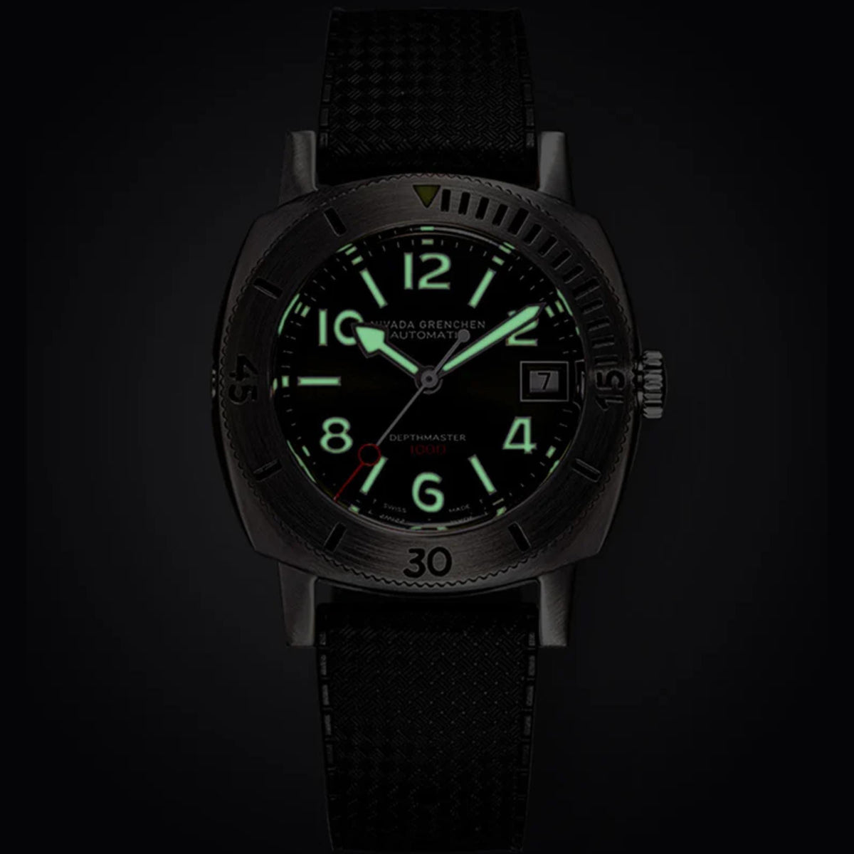 Nivada Grenchen Depthmaster 14103A01 luminous green dial and hands in the dark