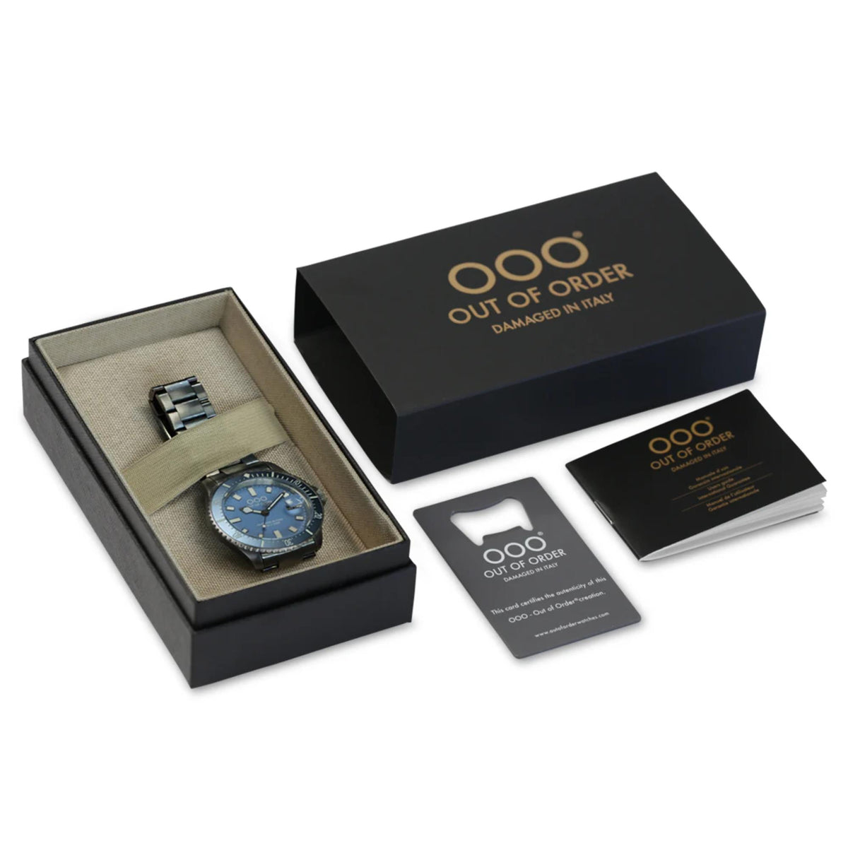 Men's quartz wristwatch set in branded box with cards and blue dial watch