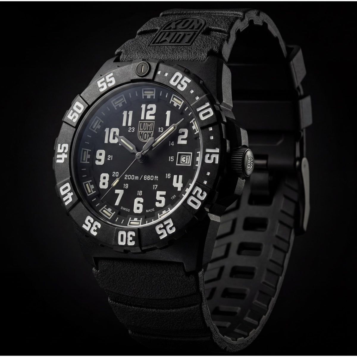 Luminox Navy SEAL 3550 Series 44mm Black Dial Rubber Mens Quartz Watch XS.3551