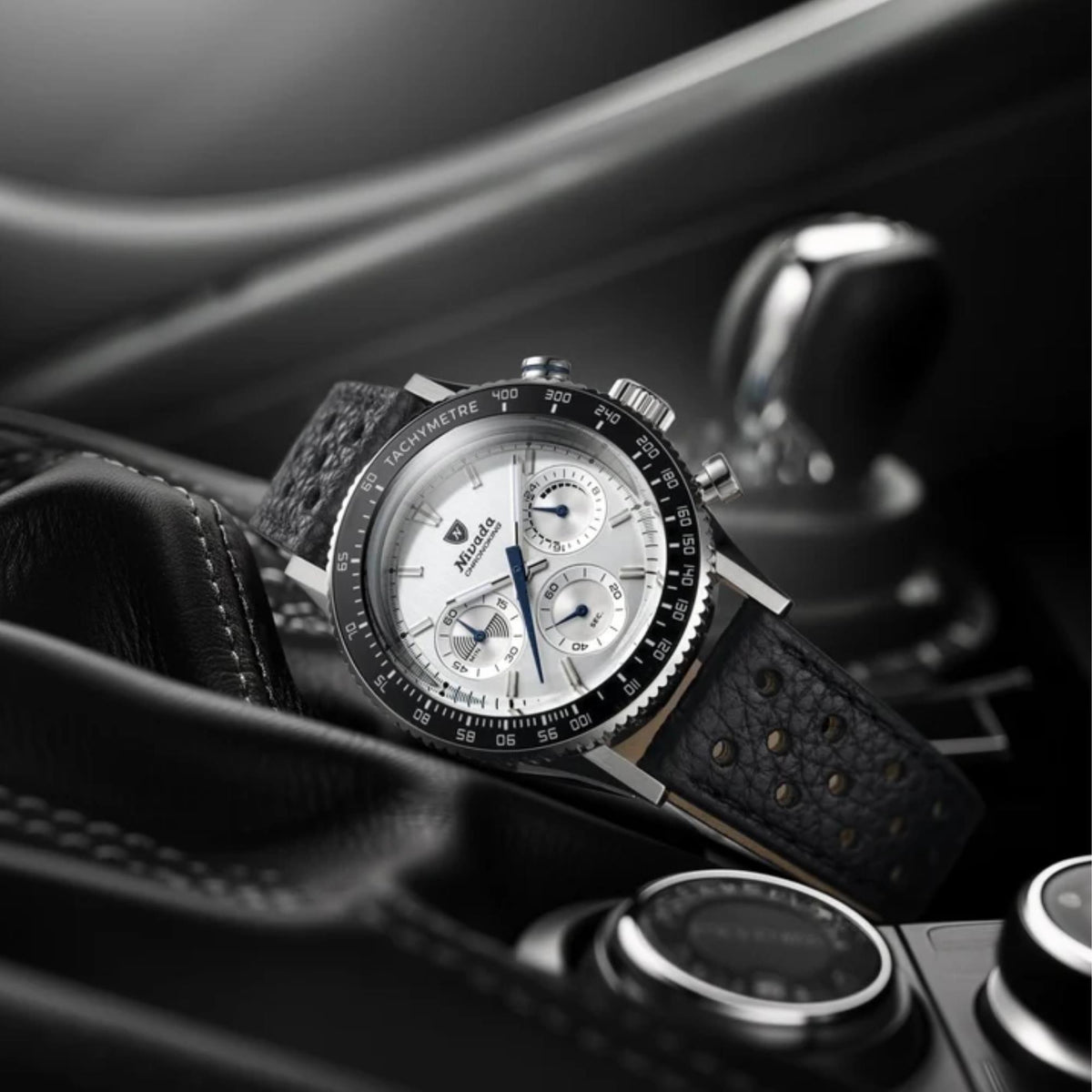 Nivada Grenchen Chronoking Mecaquartz Racing 38m Chronograph Silver Dial Leather Mens Quartz Watch 87046Q10