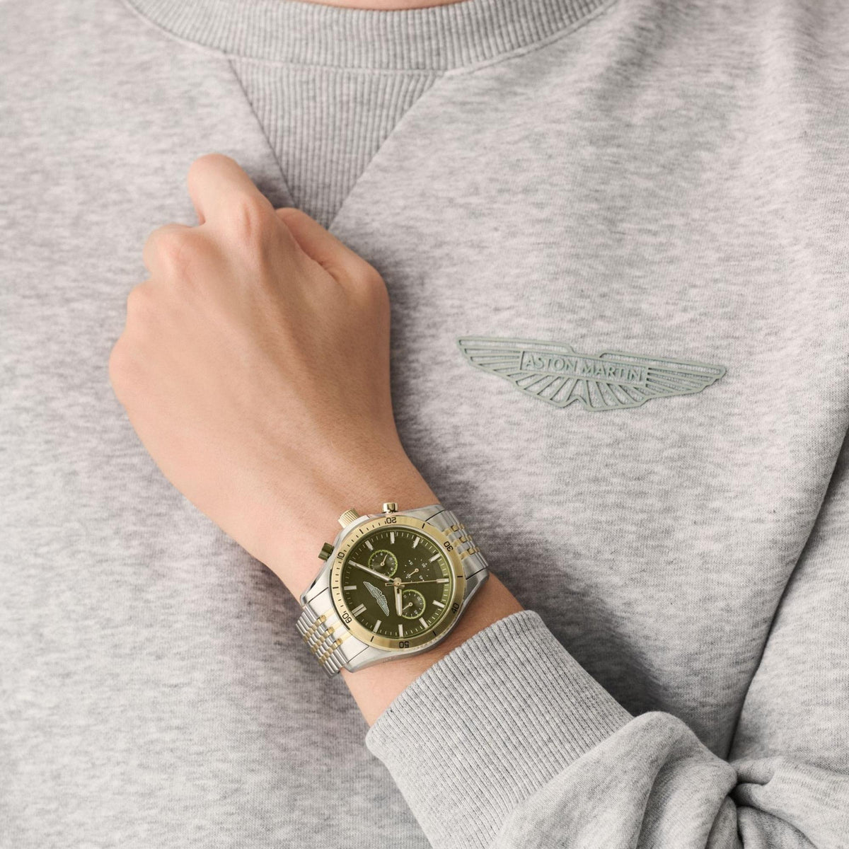 Aston Martin Thrill CLP 45mm Chronograph Green Dial Steel Mens Quartz Watch MTRL1F608
